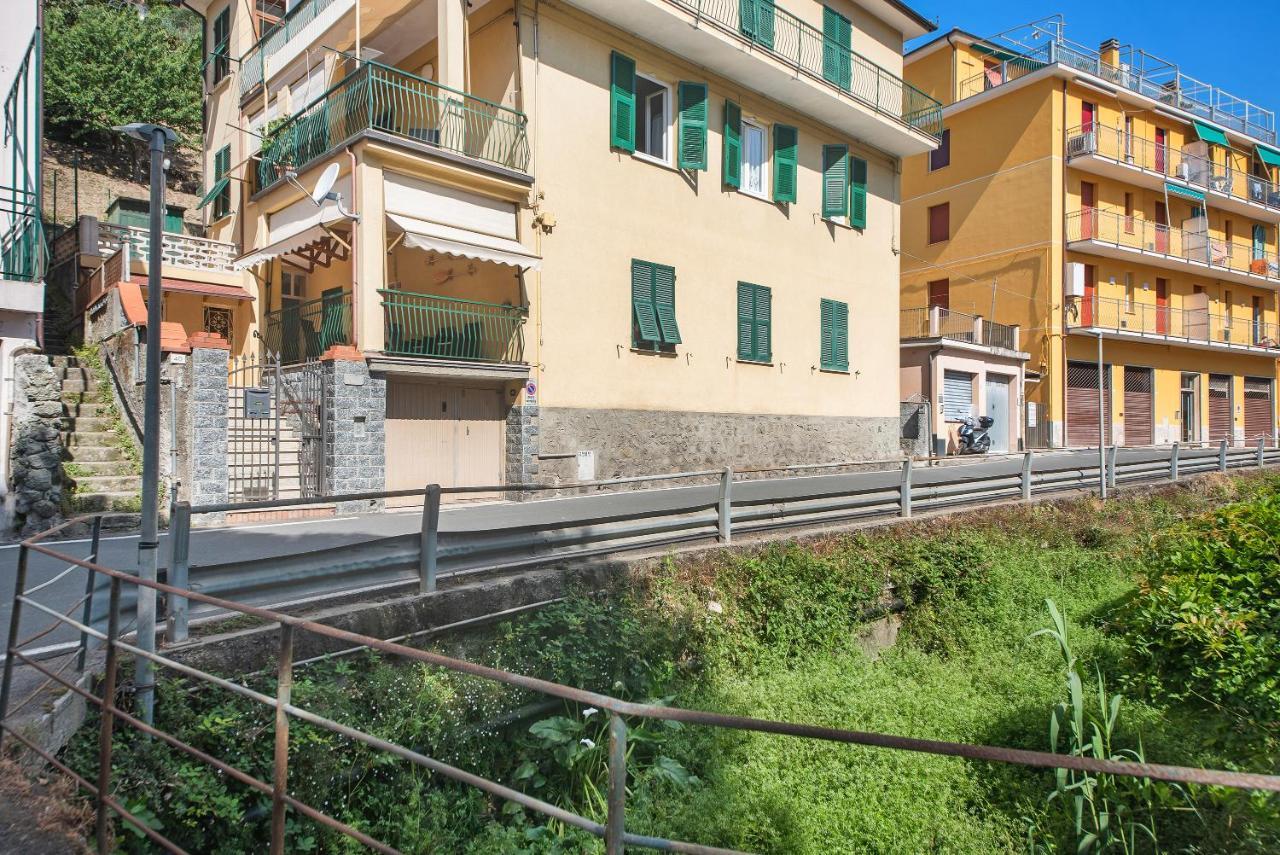 Miriam E Carlo Apartment